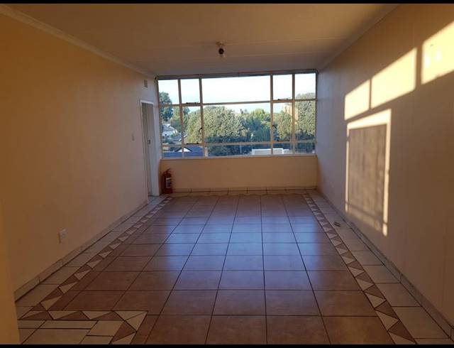 1 BEDROOM PROPERTY TO RENT IN MARLANDS
